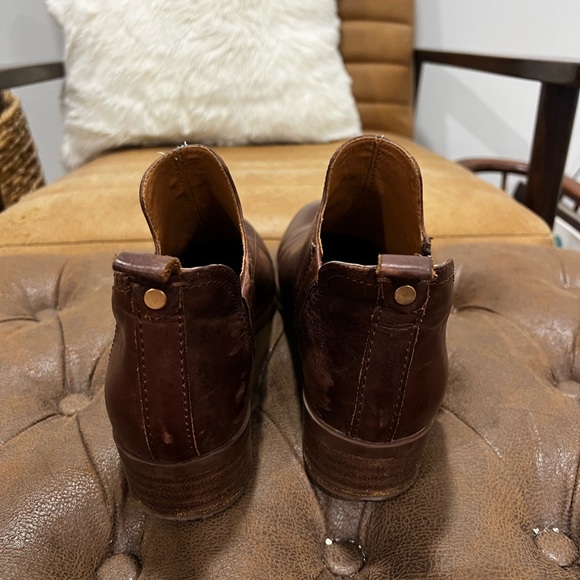 Lucca Booties - Picture 4 of 6